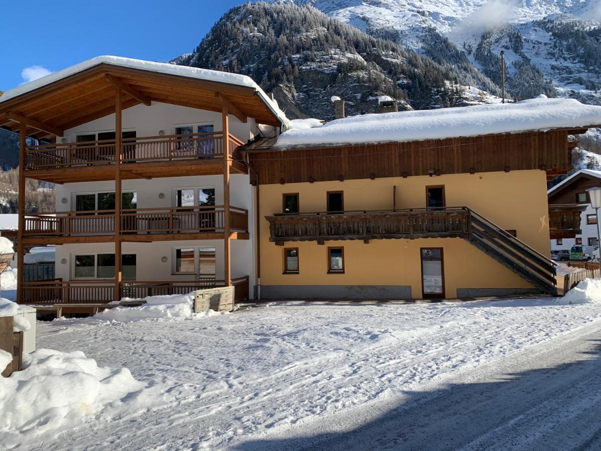 Haus Anna Hotel Langenfeld Exterior photo